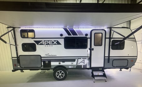 2021 Coachmen Apex Nano Travel Trailer for 5