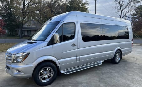 2014 Mercedes Sprinter 2500, 8 custom passenger van