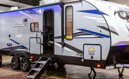 The family Dream - 30ft Half Ton Towable, w/Bunks