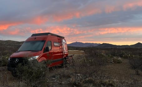 2022 High Roof Sprinter 4x4