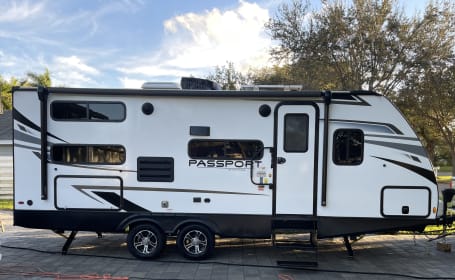 2022 Keystone Passport SL 221BH