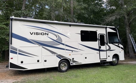 2022 Entegra Coach Vision Class A