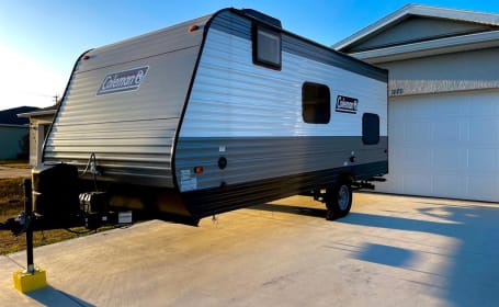 2022 Dutchmen Coleman Lantern LT