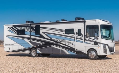 Forest River Georgetown GT7 Bunkhouse