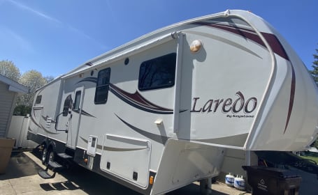 2013 Keystone RV Laredo