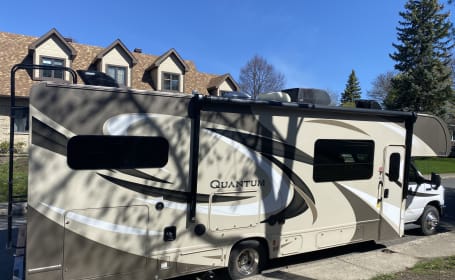 2018 Thor Quantum - 31 pieds pleine extension - class C