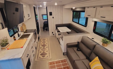 2023 Entrada 2900DS Family Fun Starts Here with Bama Belle!