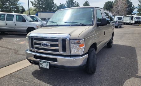 Kenosha 12-Passenger