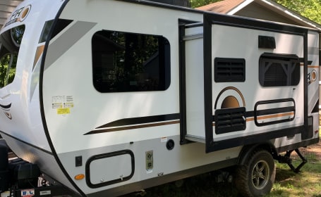 2020 Forest River Rockwood Geo Pro - Sleeps 4