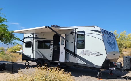 2020 Attitude 21SAG-LE Sleeps 5 to 7, dry weight  5900lb