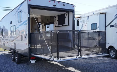 2022 Forest River Rogue Toy Hauler Montana Happy Campers!