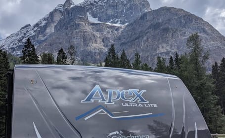2019 Coachmen Apex