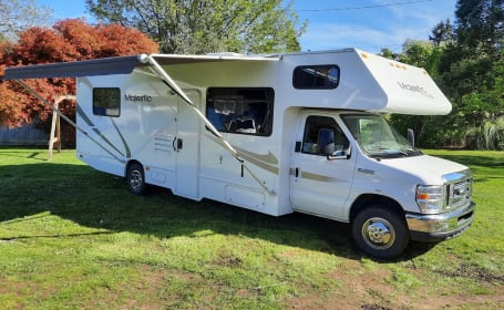 2013 Thor Four Winds Majestic
