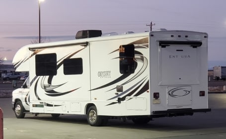 2021 Entegra Odyssey frmhs  2 slide outs, sleeps 5,6. for So Cal use only.