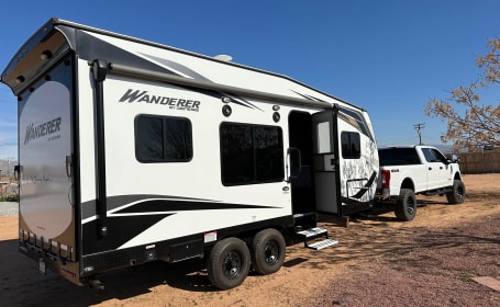 2021 Genesis Wanderer *sleeps 6*