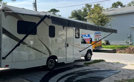 2017 Thor Majestic 25 ft