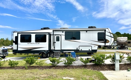 2023 Keystone Sprinter Limited 3590LFT