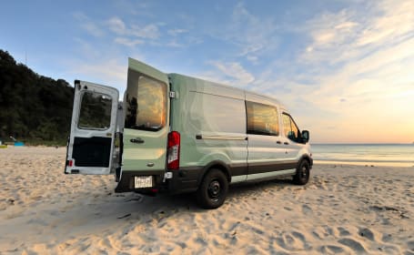 NAVIGO. Newly Remodeled, Off-grid 2019 Ford Transit Van