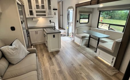 Prime Time Crusader Lite 2022 - BRAND NEW LISTING