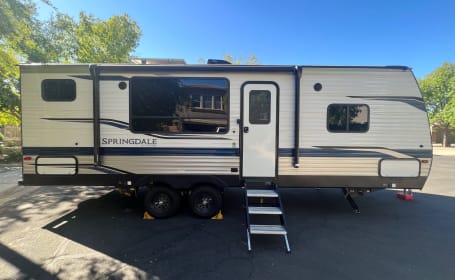 2022 Springdale - 28ft SOLAR Bunkhouse - Fully Stocked