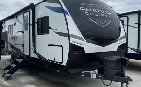 Special! $99 a night! Beach Ready! 2022 Shadow Cruiser 259BHS