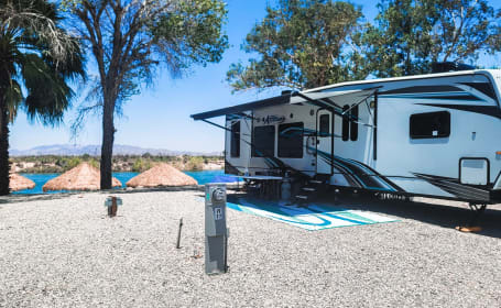 2021 Eclipse Attitude 32IBG Toy Hauler