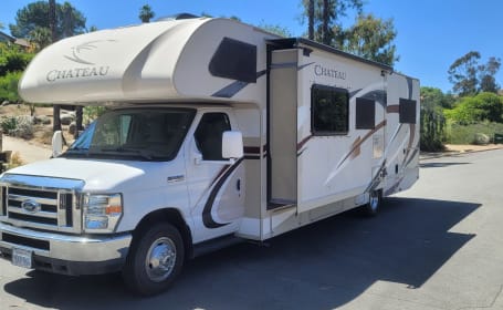 Sleeps 10, A/C, 2 Large Slide Outs, PRIVATE Queen Bedroom, Bunkhouse