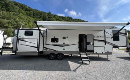 2020 Forest River Wildwood Heritage Glen 