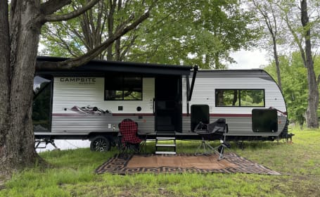 Cozy and Bright Campsite Reserve 26CJ