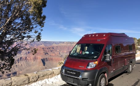**MoMo** 2021 Winnebago Solis 59PX