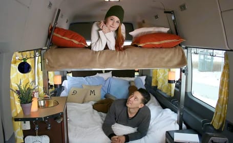 Wandervans Large Campervan with Built-in Heater 2 Queen Beds