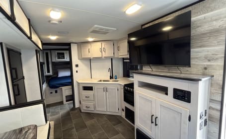 2022 Mallard Heartland 251bh