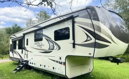 Bunkhouse Bonus Room: Sleeps 9