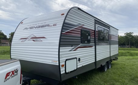 Brand New 2024 Prime Time Avenger! Sleeps 8 people!