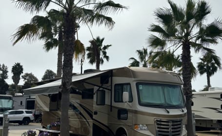 2013 Thor Ace 30.1 Ft.
