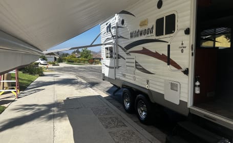 SoCal Family Time! - Fully Stocked Forest River, Wildwood Travel Trailer!