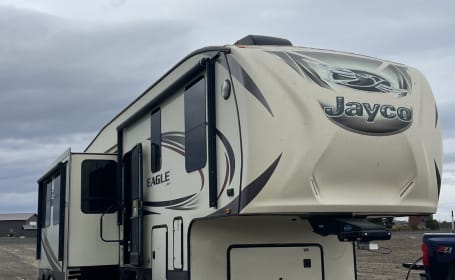 2016 Jayco Eagle Fifth Wheel Bunkroom