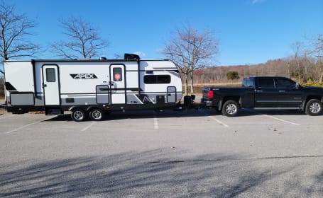 2024 Coachmen RV Apex Ultra-Lite 243FKS