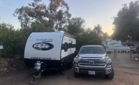 Wolf Pup Couple Trailer