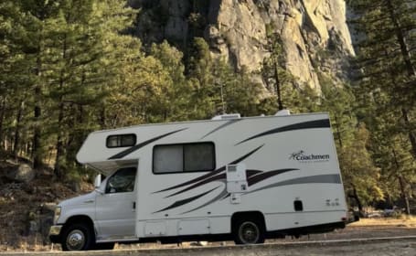 Pet friendly, Fun, 24ft Coachmen RV