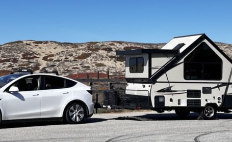 Pacific Breeze Pop-Up – Monterey’s Ultimate Adventure Rig