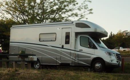 The perfect RV for your Zion/Bryce/Southern Utah adventure!