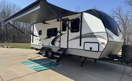Adventure in Comfort: Rent the Keystone Cougar - SLMO1453