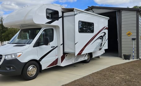 Thor Motor Coach CL 24 26 ft.