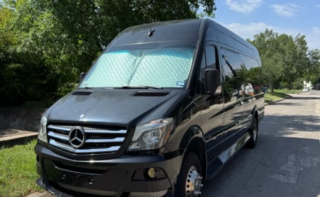 MB Sprinter Customer Cross Country Tour Van