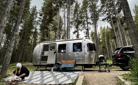 2023 Airstream Bambi 22FB – Off-Grid Ready & Festival Friendly!
