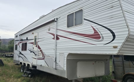 2008 Attitude toy hauler
