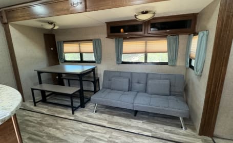 Fido and Family Friendly!!! 2017 Open Range Light