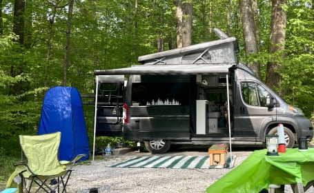 Rize & Shine - Pet Friendly, Easy to Drive, Adventure-Ready!
