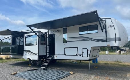 Home away from Home- Sabre 5th Wheel